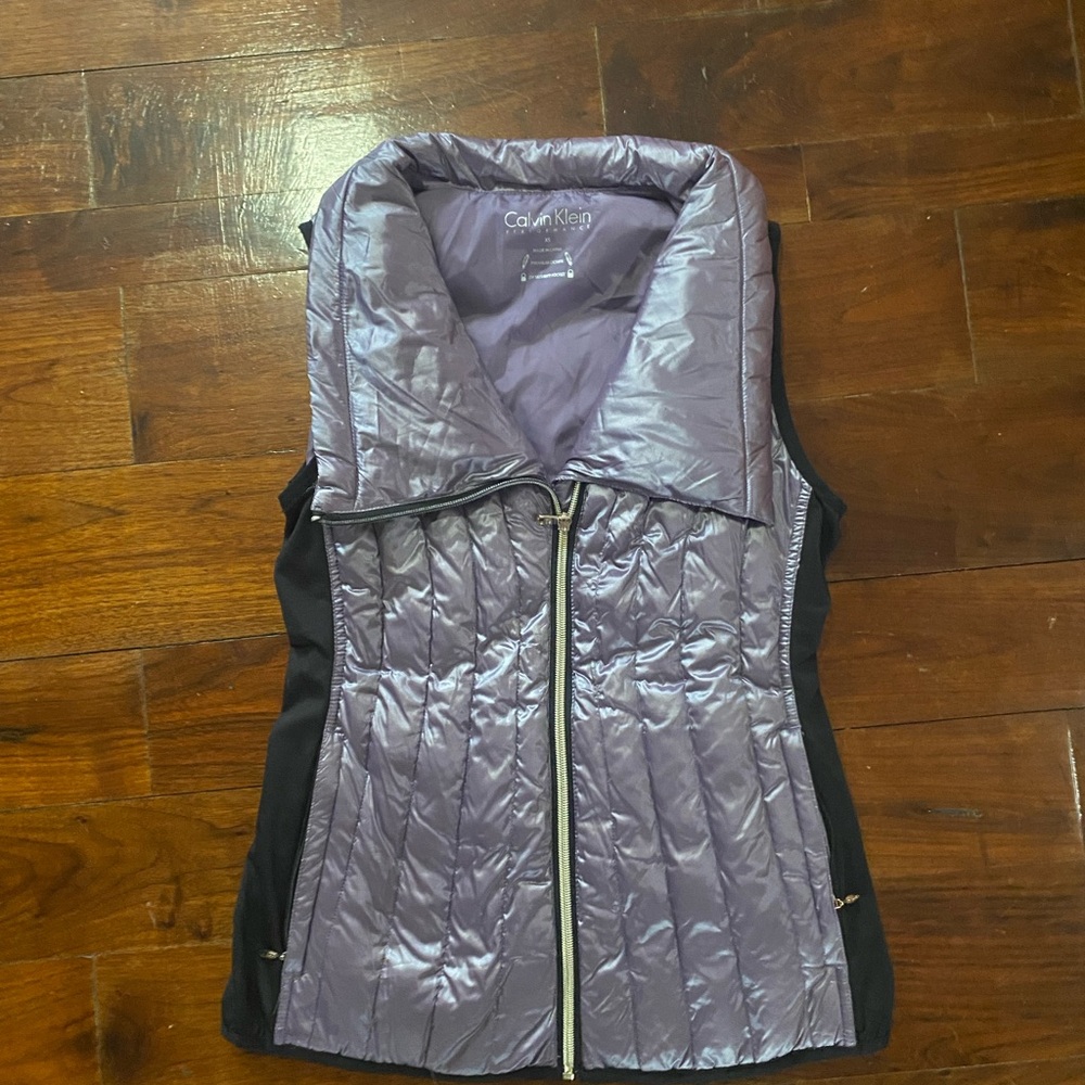 Calvin Klein Women's puffer vest
